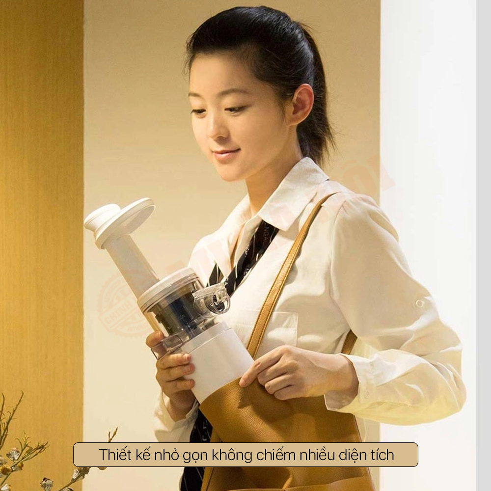Máy ép chậm Xiaomi BUD BJ08 sở hữu kiểu dáng hiện đại với gam màu trắng sang trọng