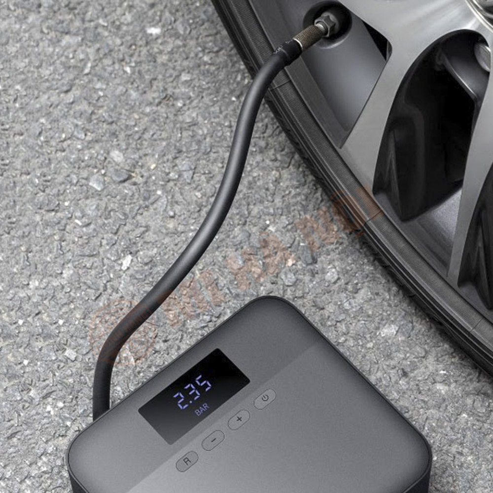 Máy bơm lốp xe ô tô 70MAI Midrive TP03 có thiết kế nhỏ gọn, di động