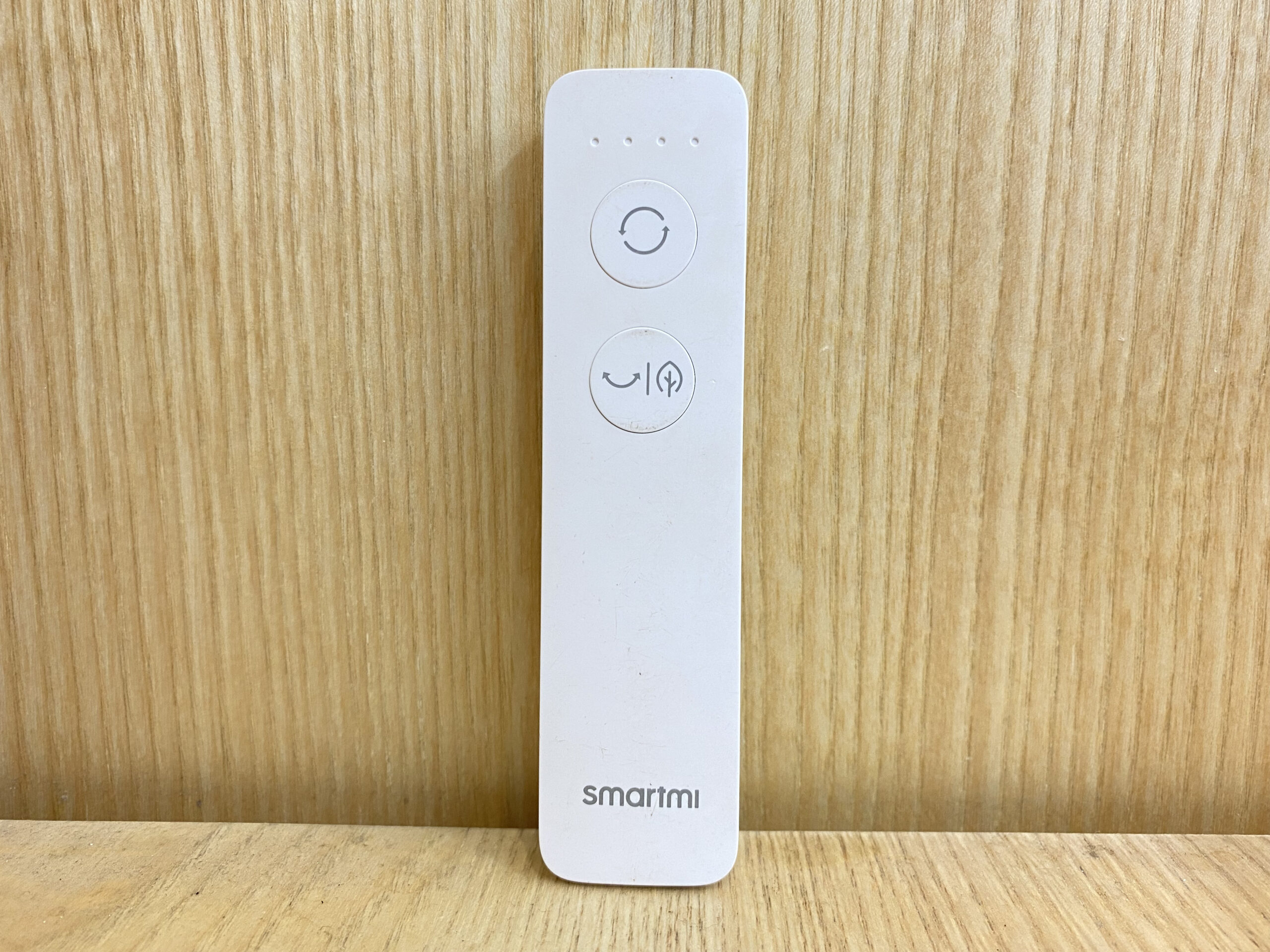 Điều khiển cực kỳ đơn giản của quạt Xiaomi Fan 3 ai cũng được sử dụng