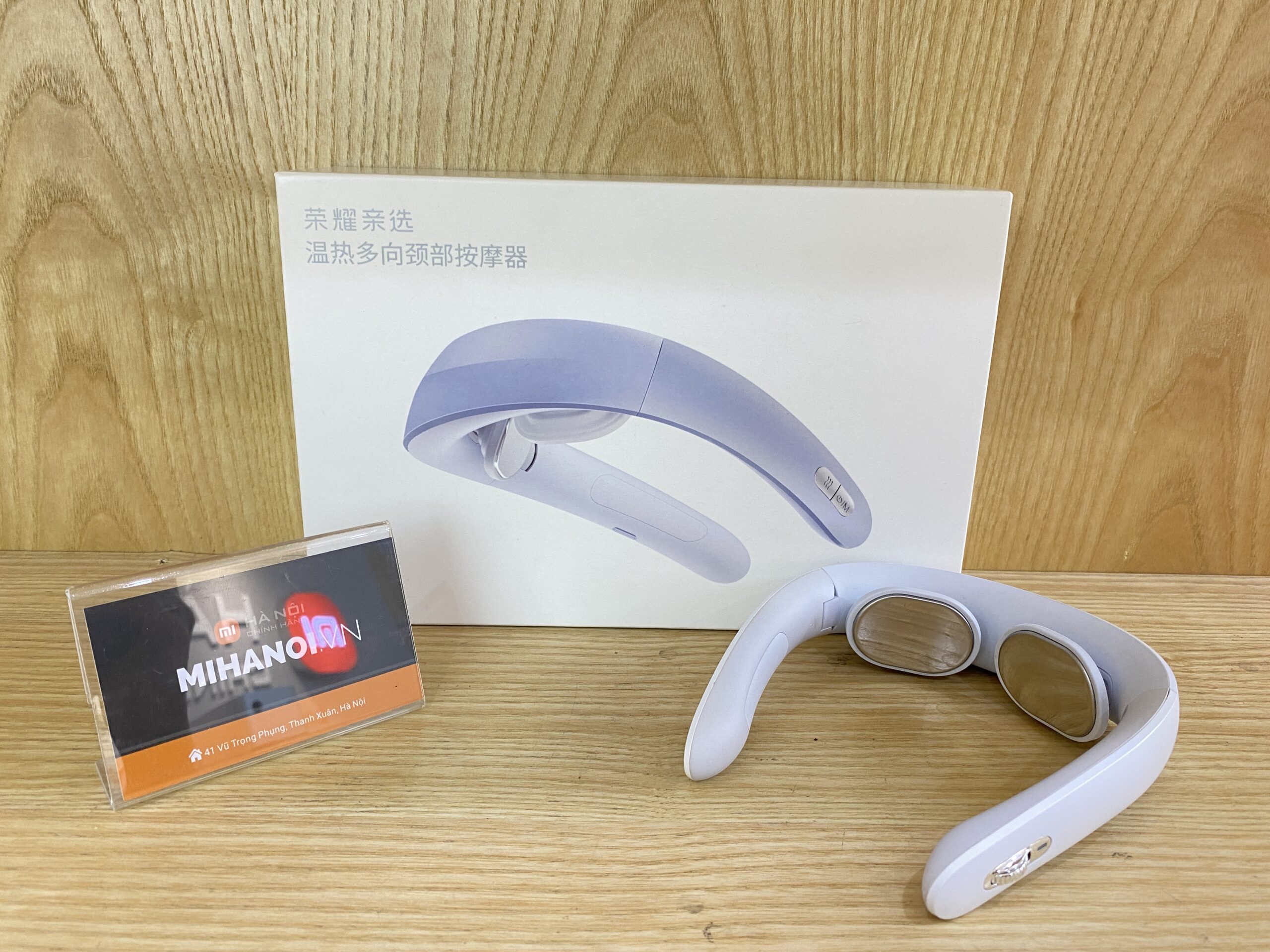 Hình ảnh thực tế full box của máy massage cổ vai gáy Xiaomi
