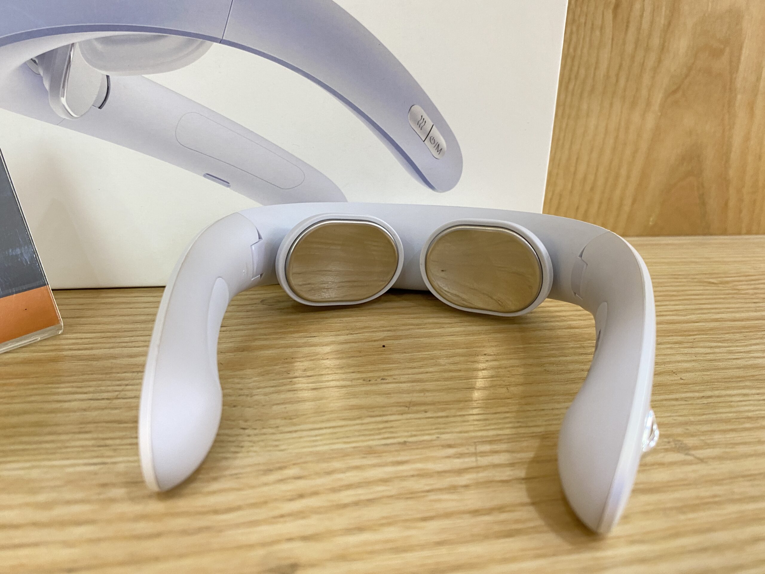 Cận cảnh máy massage cổ vai gáy Xiaomi