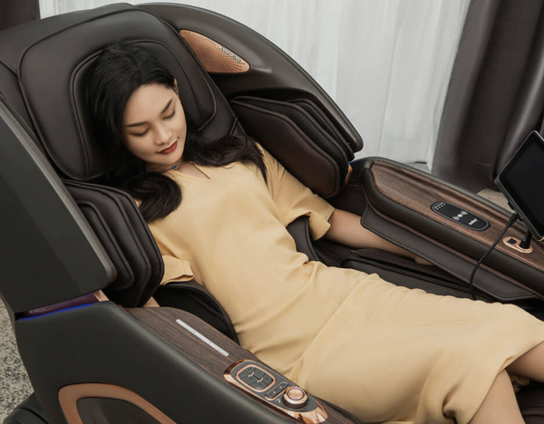 Cực kỳ thư thái khi sử dụng ghế massage Joypal V4