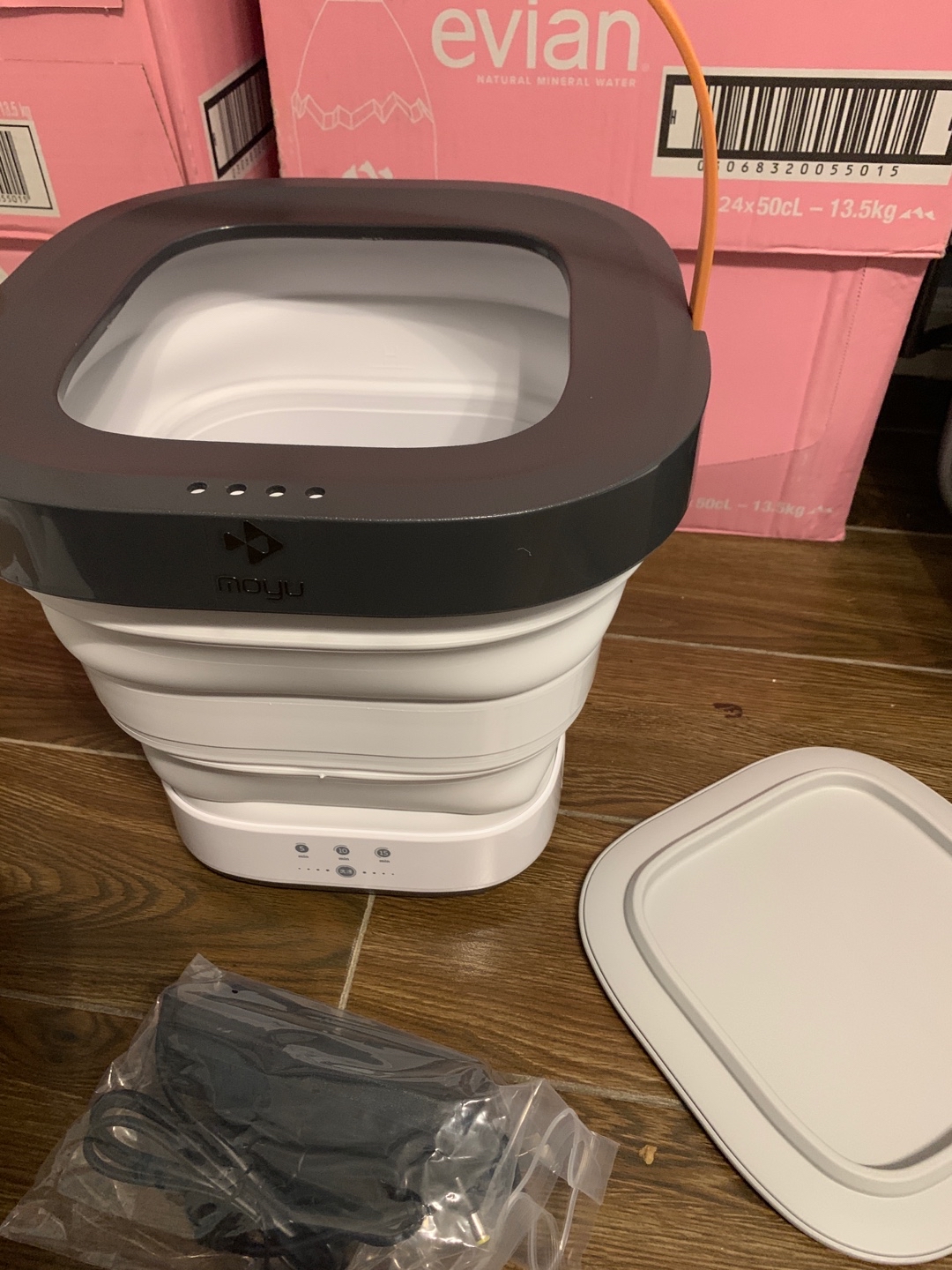 Hình ảnh thực tế của sản phẩm máy giặt gấp gọn Xiaomi mini