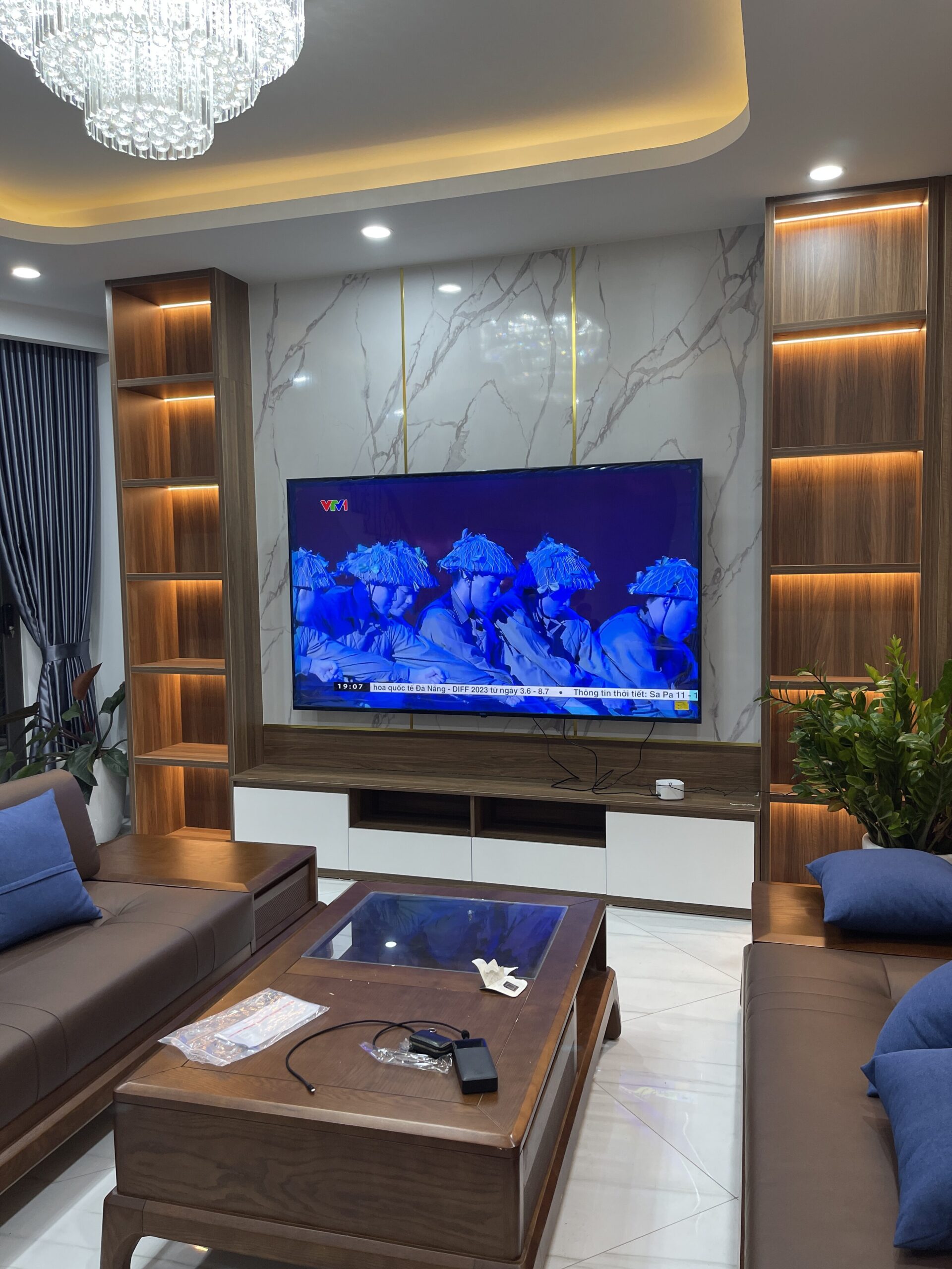 Sở hữu màn hình có tần số quét lớn 120Hz có tác dụng đẩy tốc độ tăng tốc độ lên mức tối đa